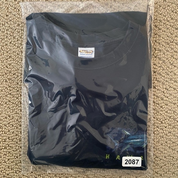 CRAZY SHIRTS Hawaii “Ahi Run” Fish Tee Shirt Men XL - Picture 9 of 9